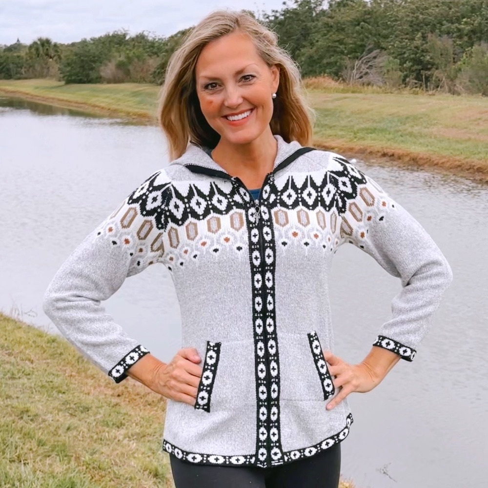 Papillon Sweater (New)